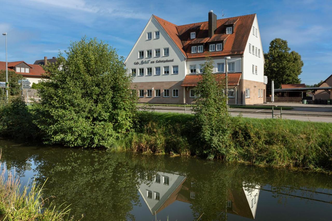 Hotel Am Ludwigskanal فينديلشتآين المظهر الخارجي الصورة