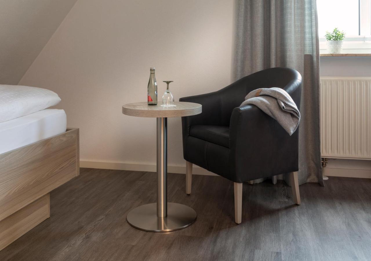 Hotel Am Ludwigskanal فينديلشتآين المظهر الخارجي الصورة